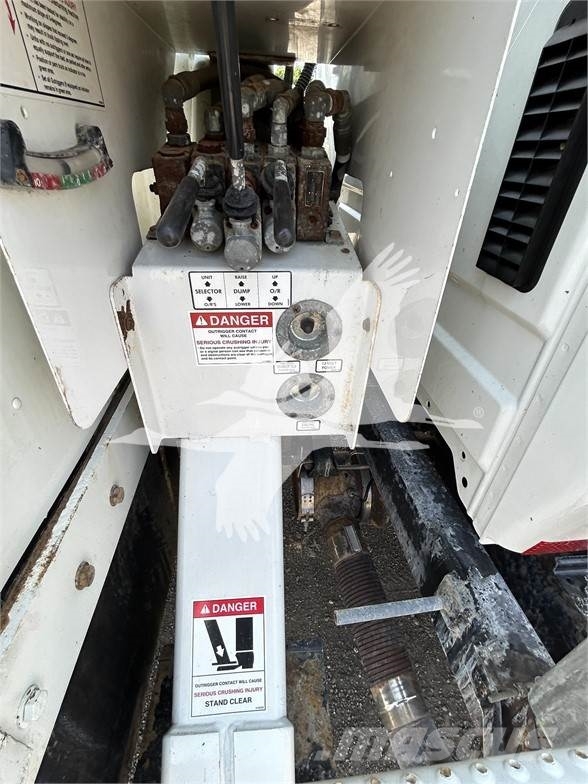 International DURASTAR 4300 Construction - Others