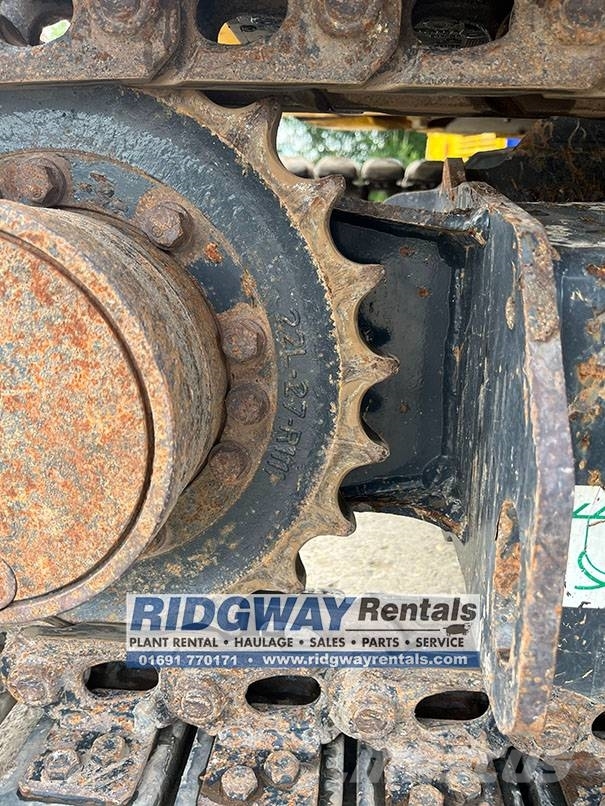 Komatsu PC 26 MR-5 حفارات صغيرة أقل من 7 طن (حفارات صغيرة)