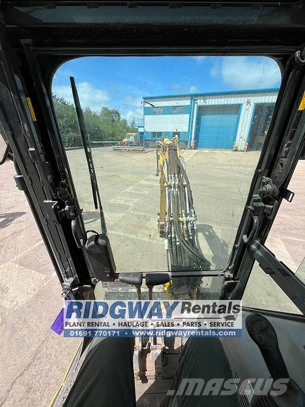 Komatsu PC 26 MR-5 حفارات صغيرة أقل من 7 طن (حفارات صغيرة)