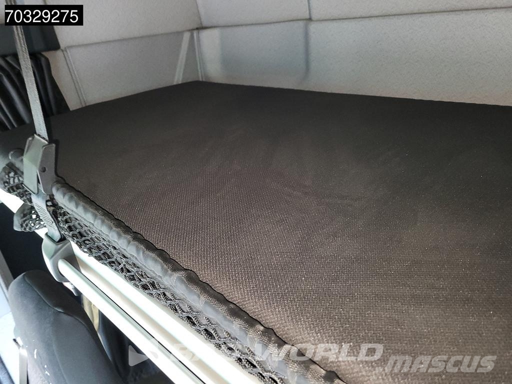 MAN TGX 18.560 4X2 XXL Retarder 2x Tanks Standklima AC Tahače