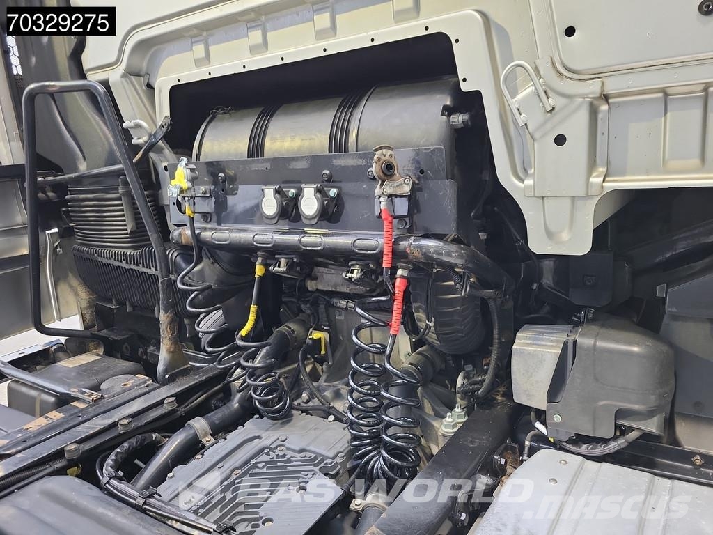 MAN TGX 18.560 4X2 XXL Retarder 2x Tanks Standklima AC Tahače