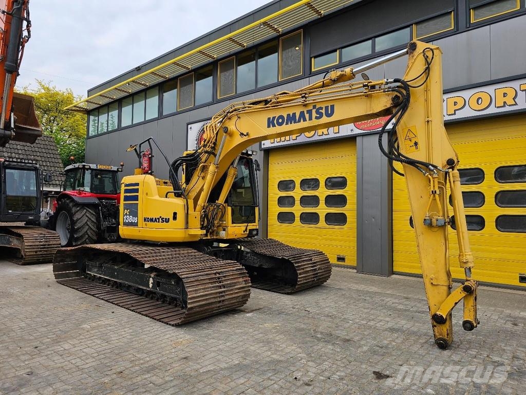Komatsu PC138US-10 حفارات زحافة