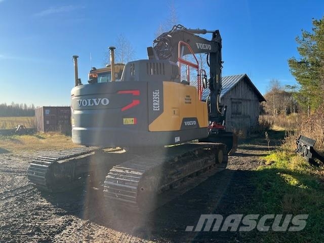 Volvo ECR 235 EL 대형 굴삭기 29톤 이상