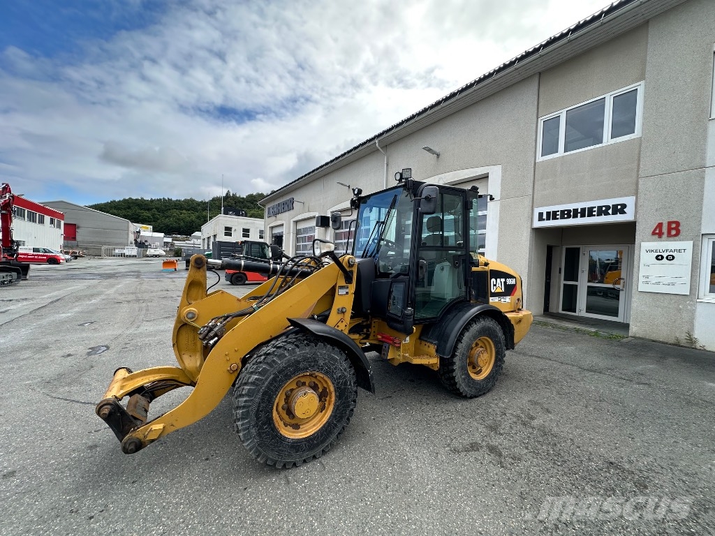 CAT 906M Hjullastare