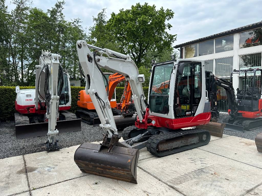 Takeuchi TB235 Verkocht Minigravere <7t