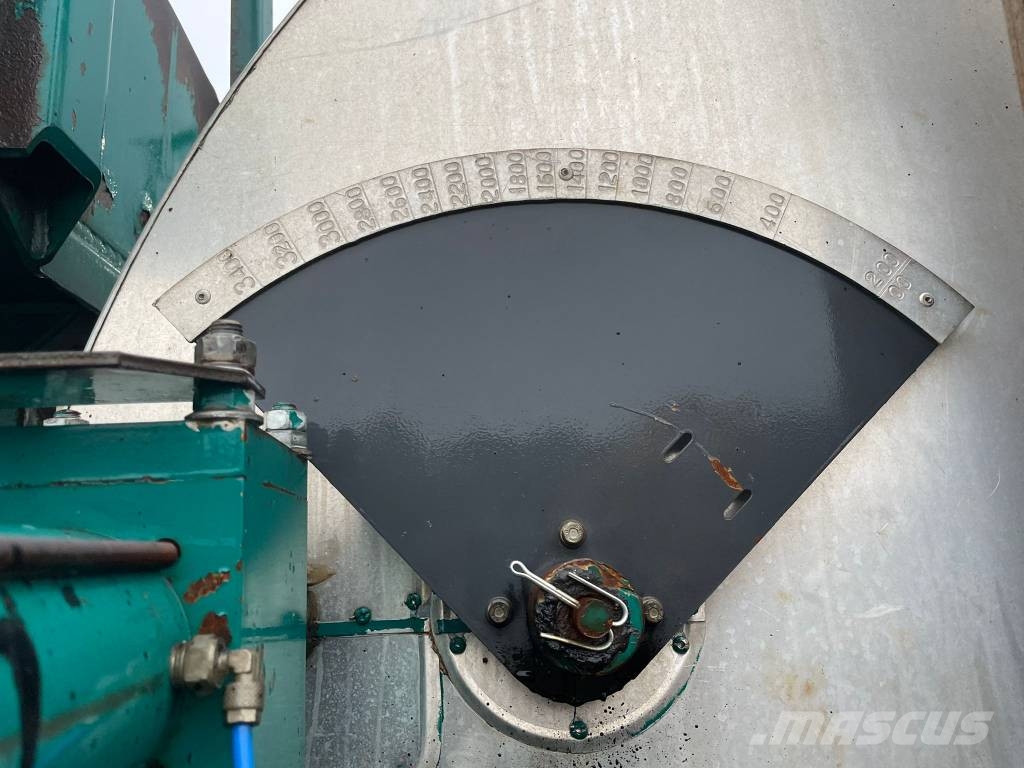 Renault 320 DCI Premium Secmair 3500 liter Bitumen Sprayer Bitumen sprayers