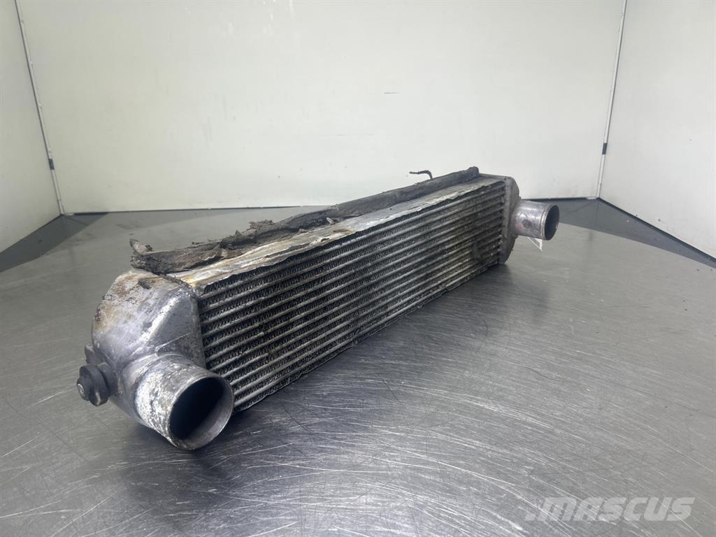 Hitachi ZW150PL-263E2-12041-Air Cooler/Kühler/Koeler Mootorid