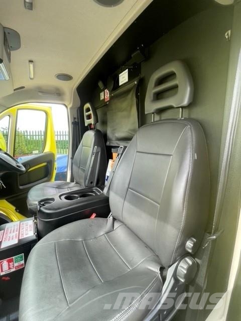 Fiat Ducato A&E Fiat Ducato A&E Van Ambulance with Stry Ασθενοφόρα