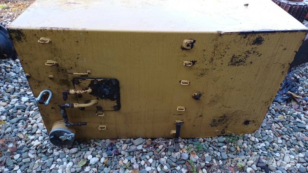  Hydraulic Oil Tank for CAT and Other Vehicles Hidráulicos