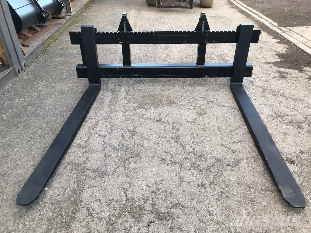  SE / Volvo 11 ton Container pallet forks Građevinarske viljuške