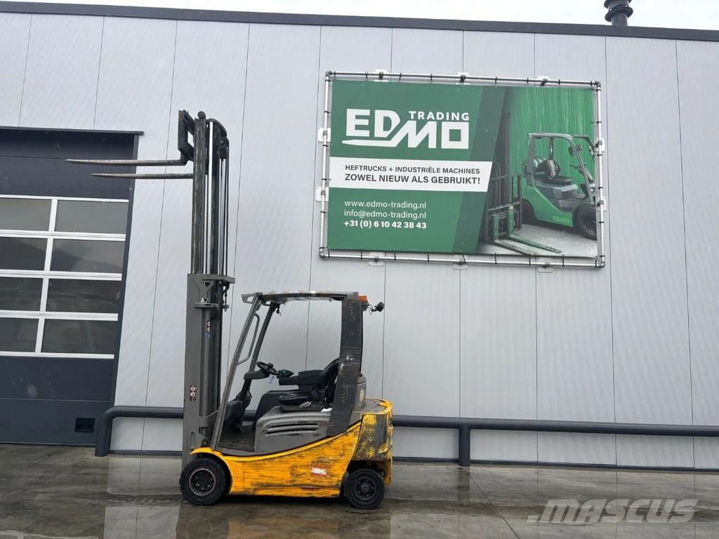 Jungheinrich EFG320 Heftruck Electric forklifts