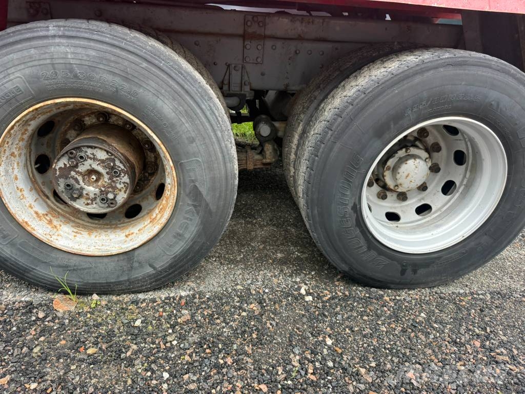 Scania R 113 Camiones bañeras basculantes o volquetes