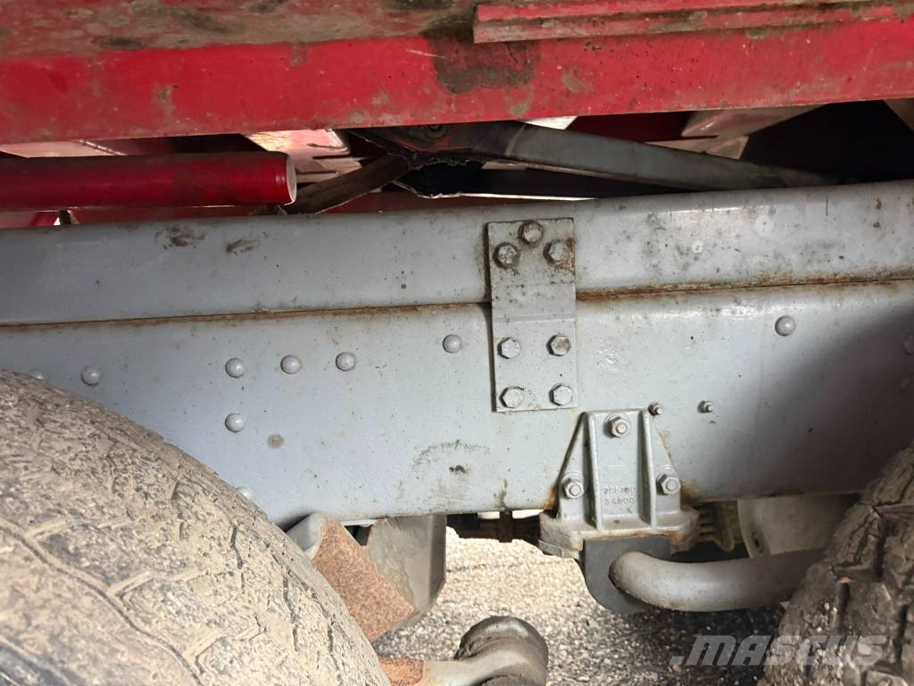 Scania R 113 Camiones bañeras basculantes o volquetes