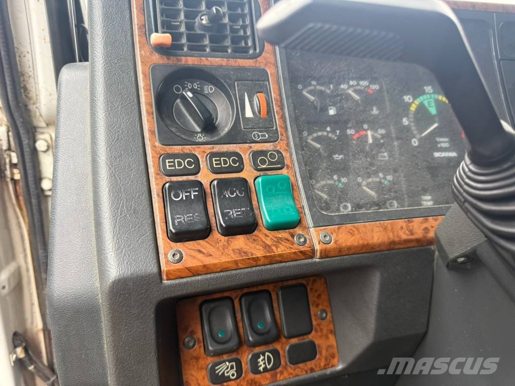 Scania R 113 Camiones bañeras basculantes o volquetes