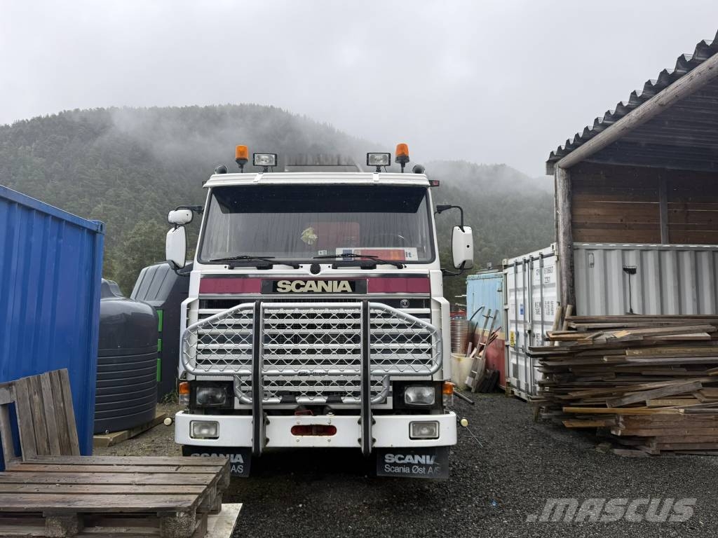 Scania R 113 Camiones bañeras basculantes o volquetes
