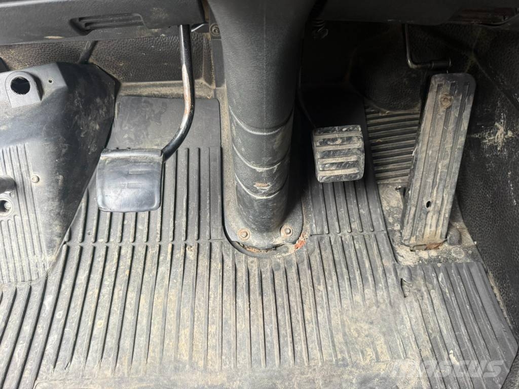 Scania R 113 Camiones bañeras basculantes o volquetes