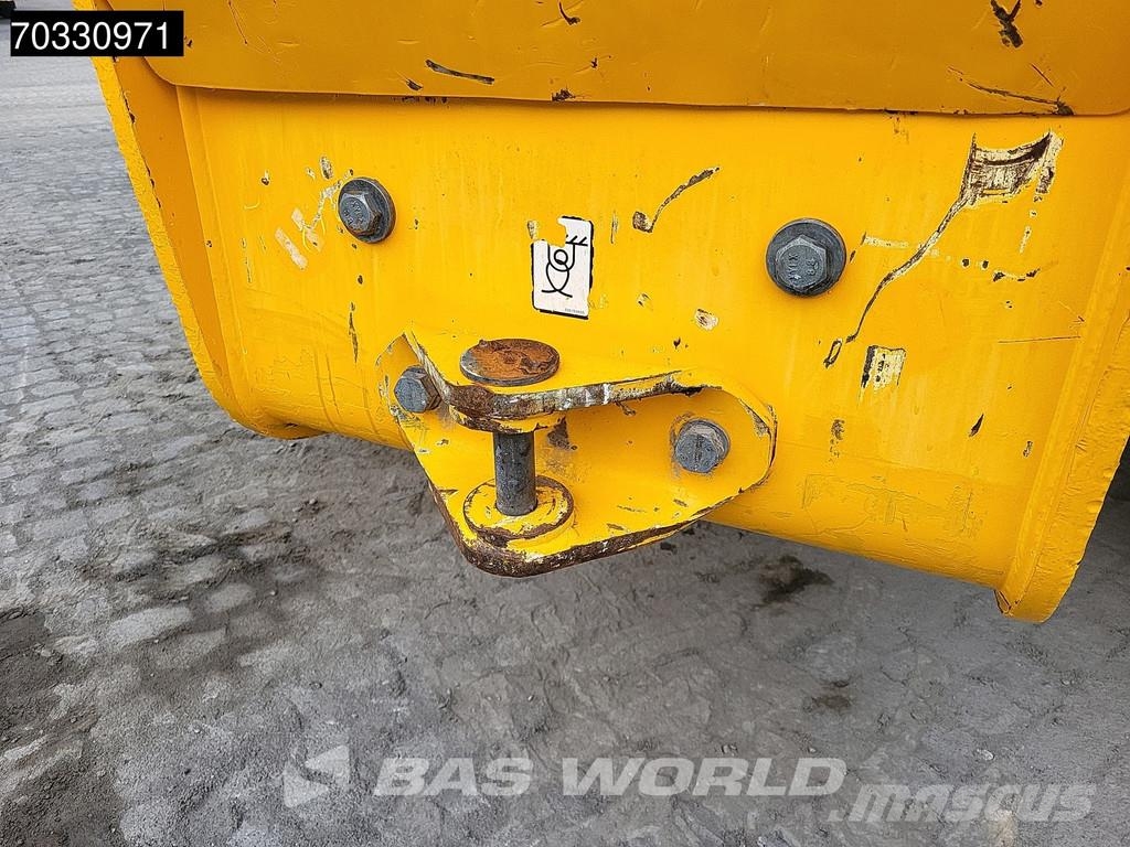 JCB 535-125 Sway Teleskooplaadurid