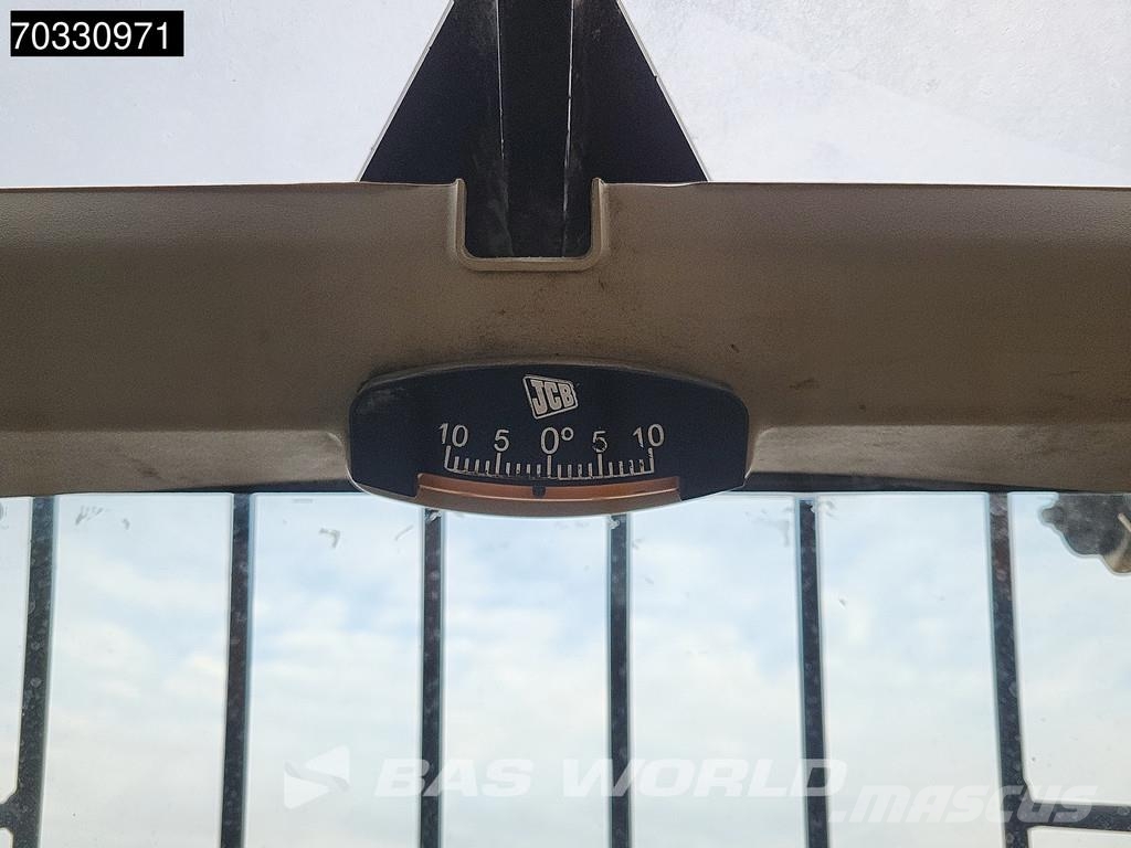 JCB 535-125 Sway Teleskooplaadurid