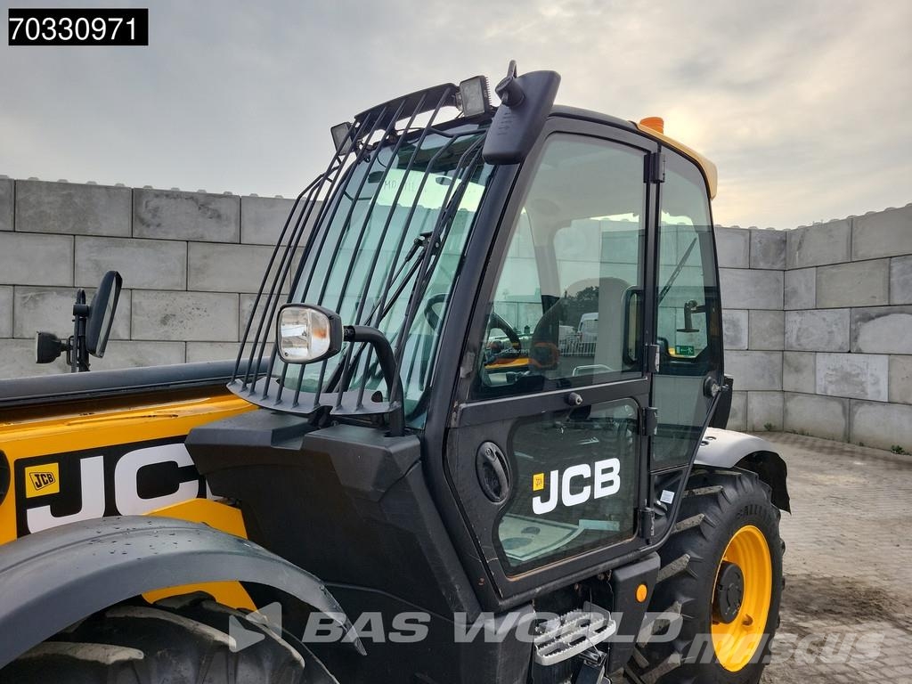 JCB 535-125 Sway Teleskooplaadurid