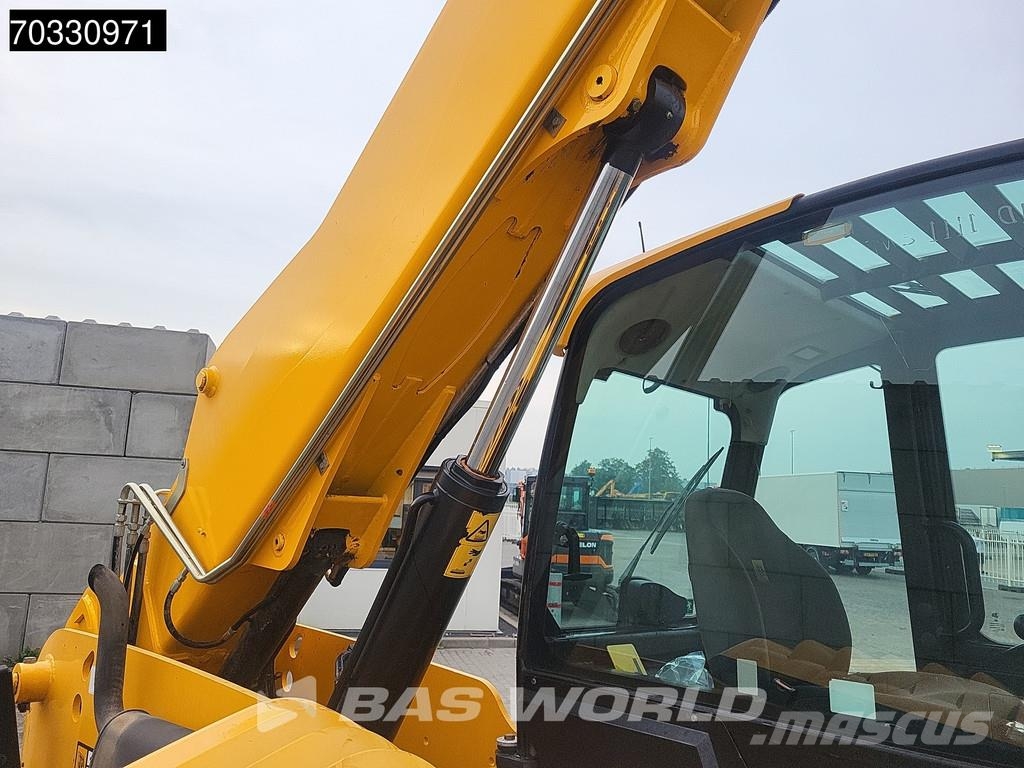 JCB 535-125 Sway Телескопические погрузчики