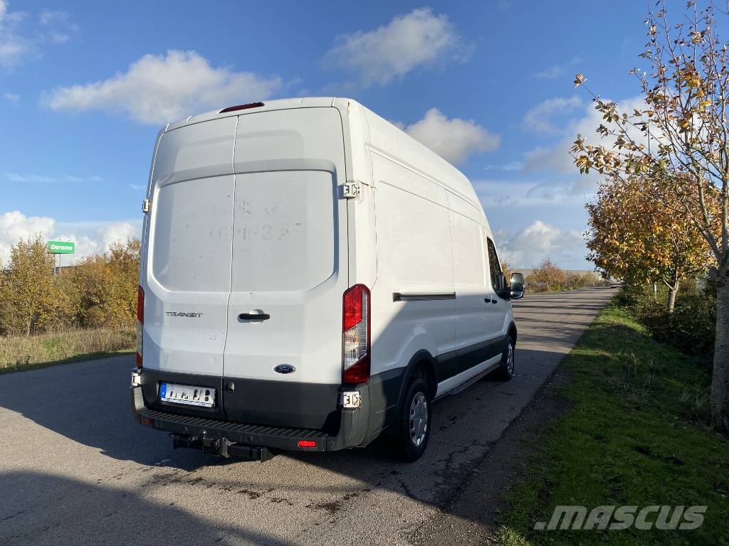 Ford Transit Preču pārvadāšanas furgoni