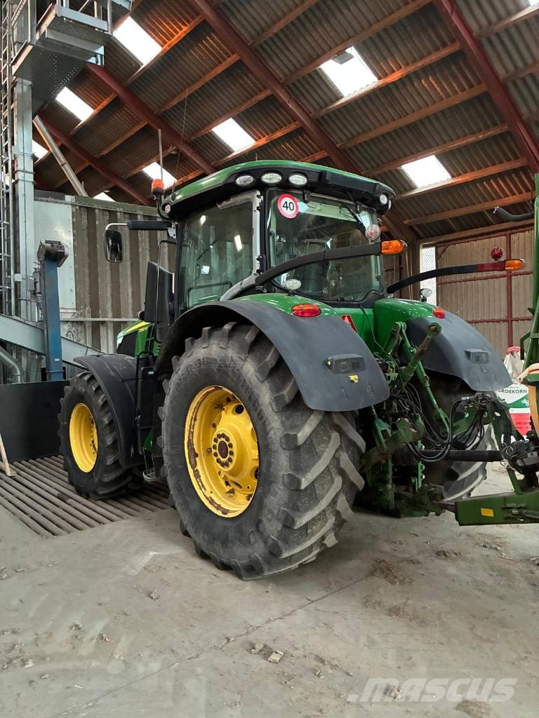 John Deere 7R.310 트랙터