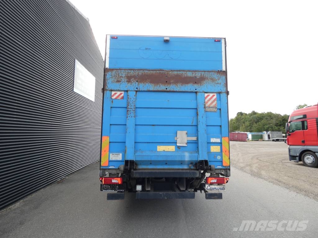 Scania P 250 شاحنات بغطاء جانبي