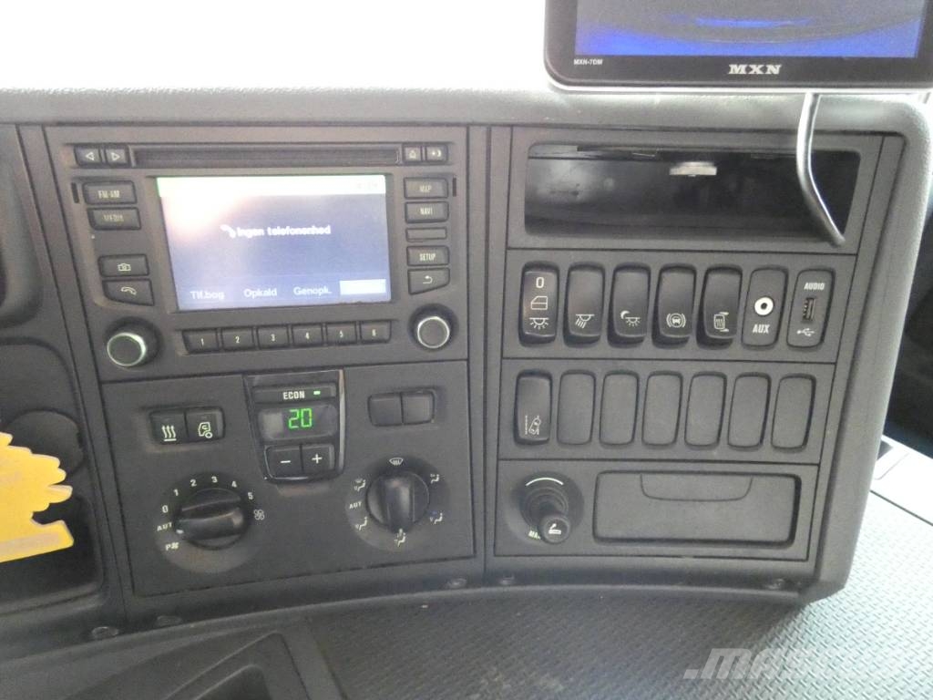 Scania P 250 شاحنات بغطاء جانبي