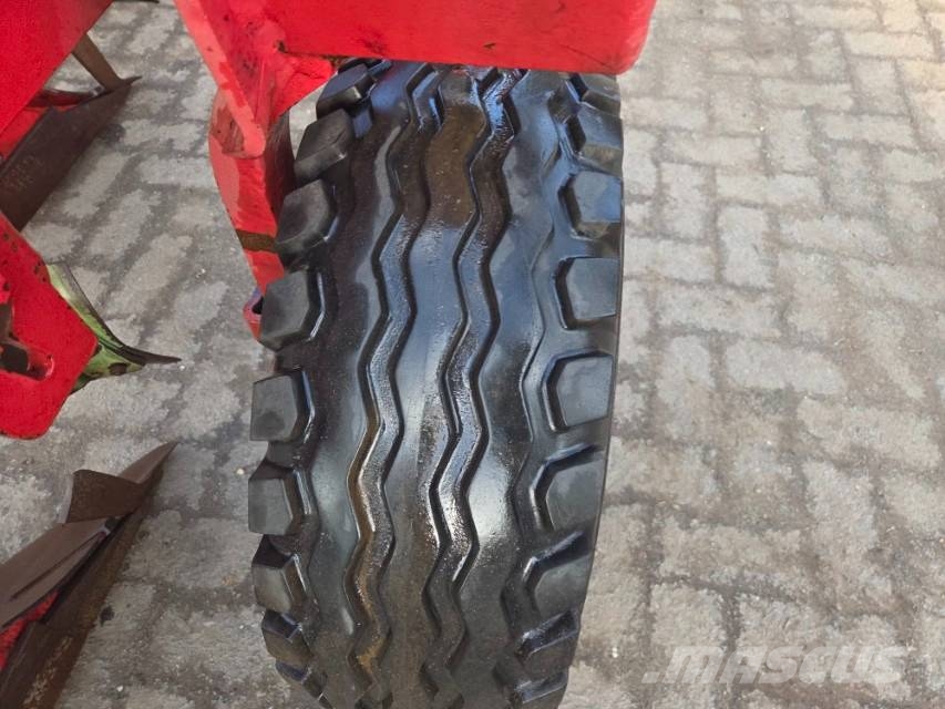 Steeno 4ZH125 Aratri reversibili