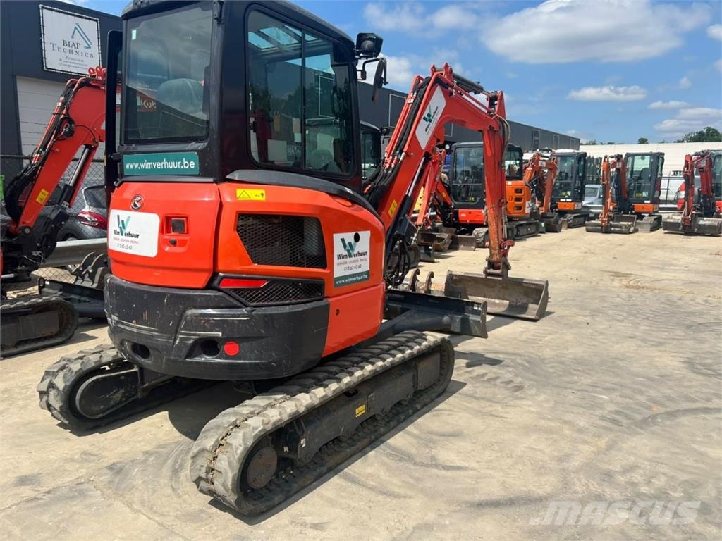 Kubota U36-4 (8599) حفارات صغيرة أقل من 7 طن (حفارات صغيرة)