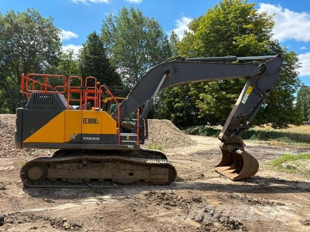 Volvo EC 300 E 轮式挖掘机