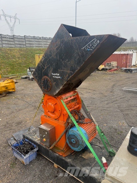 Weima WASTE GRANULATOR MILL آلات تمزيق المخلفات