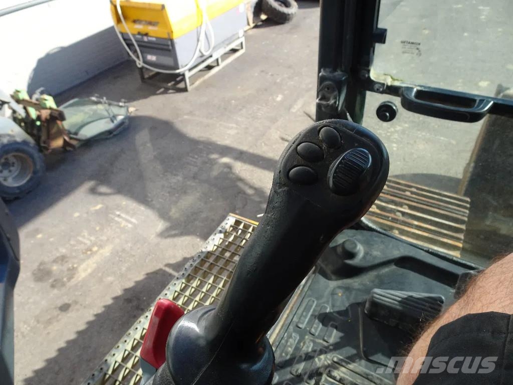 Komatsu PC290LC-8 حفارات زحافة