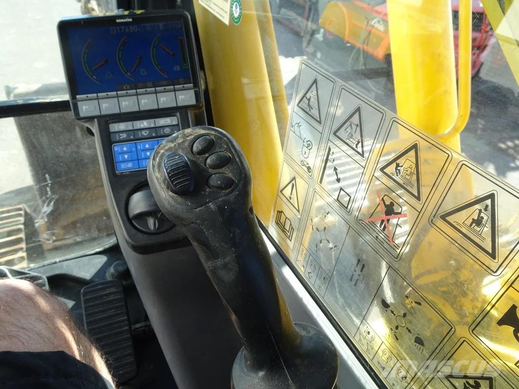 Komatsu PC290LC-8 حفارات زحافة