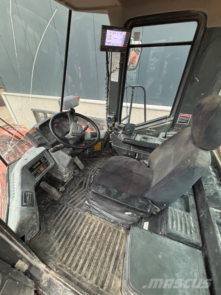 Hitachi ZW 370 - Kawasaki 95Z - ZW370 - ZW330 Utovarivači na kotačima