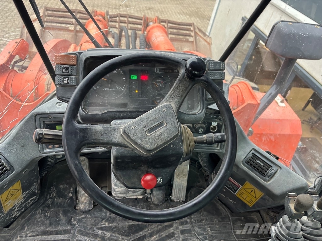 Hitachi ZW 370 - Kawasaki 95Z - ZW370 - ZW330 Utovarivači na kotačima