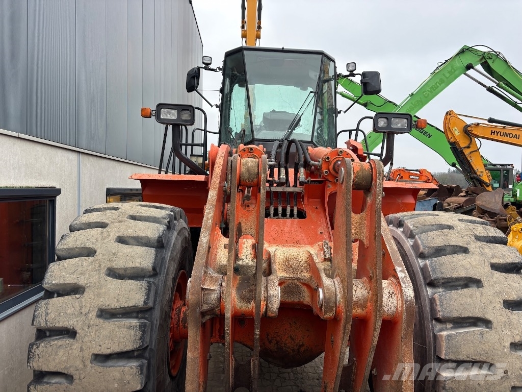 Hitachi ZW 370 - Kawasaki 95Z - ZW370 - ZW330 Utovarivači na kotačima