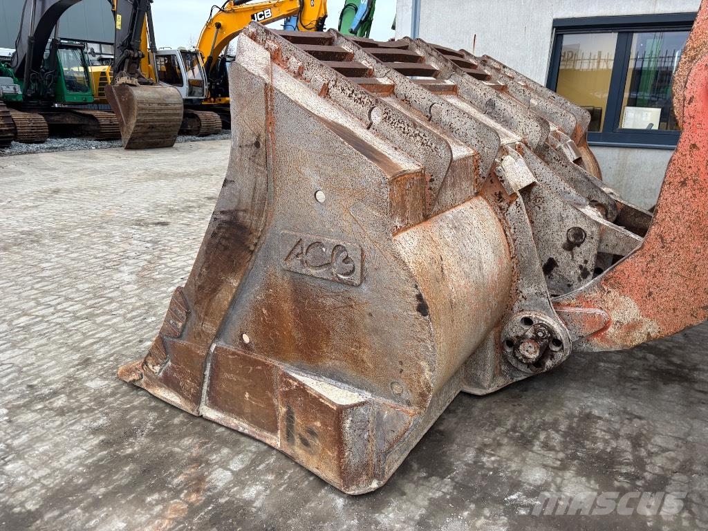 Hitachi ZW 370 - Kawasaki 95Z - ZW370 - ZW330 Utovarivači na kotačima