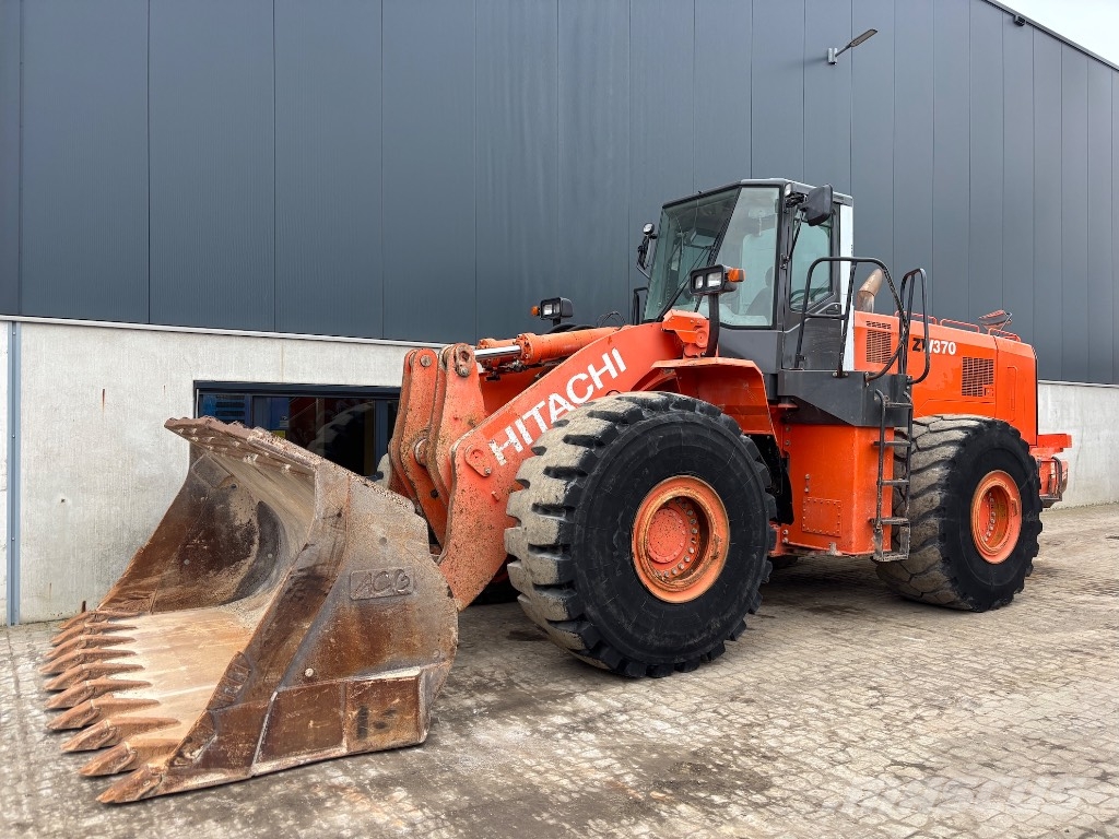 Hitachi ZW 370 - Kawasaki 95Z - ZW370 - ZW330 Utovarivači na kotačima