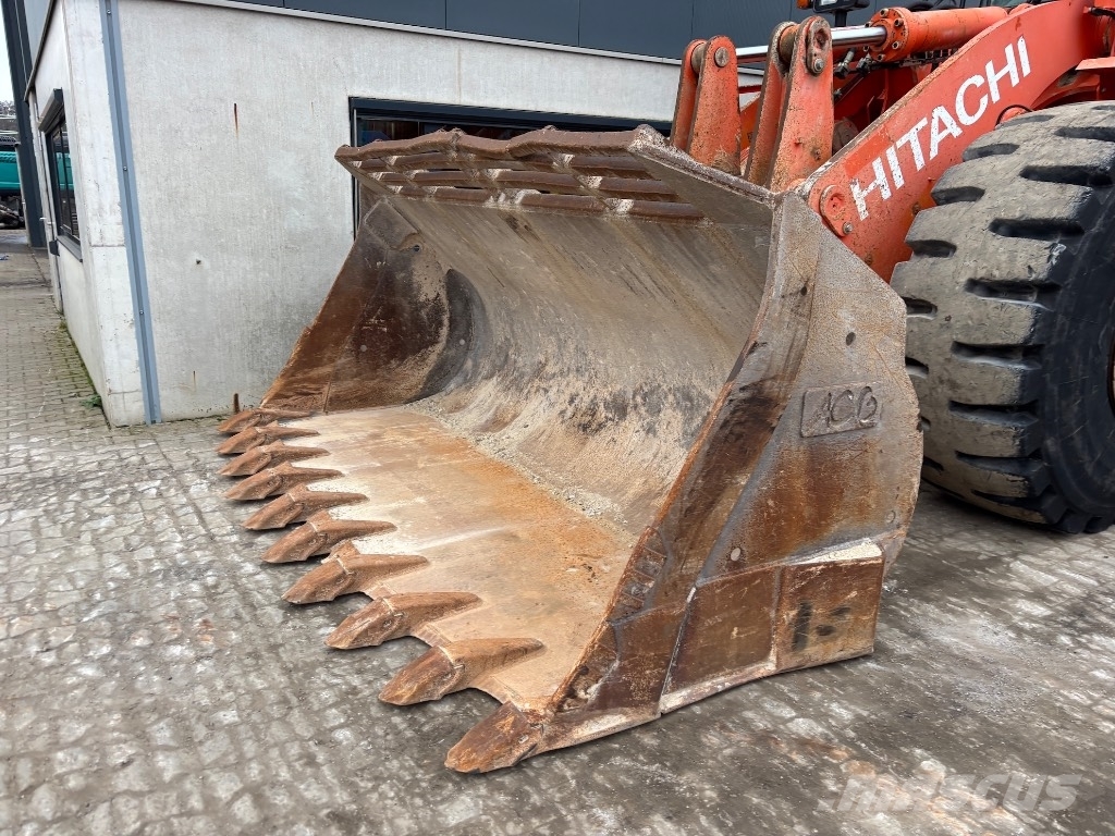 Hitachi ZW 370 - Kawasaki 95Z - ZW370 - ZW330 Utovarivači na kotačima