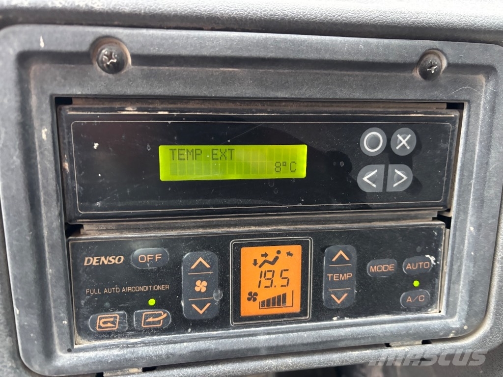 Hitachi ZW 370 - Kawasaki 95Z - ZW370 - ZW330 Utovarivači na kotačima