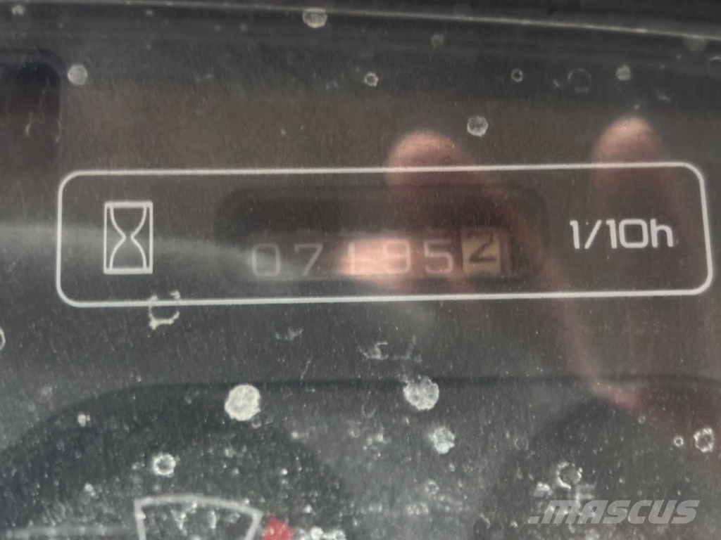 Hitachi ZW 370 - Kawasaki 95Z - ZW370 - ZW330 Utovarivači na kotačima