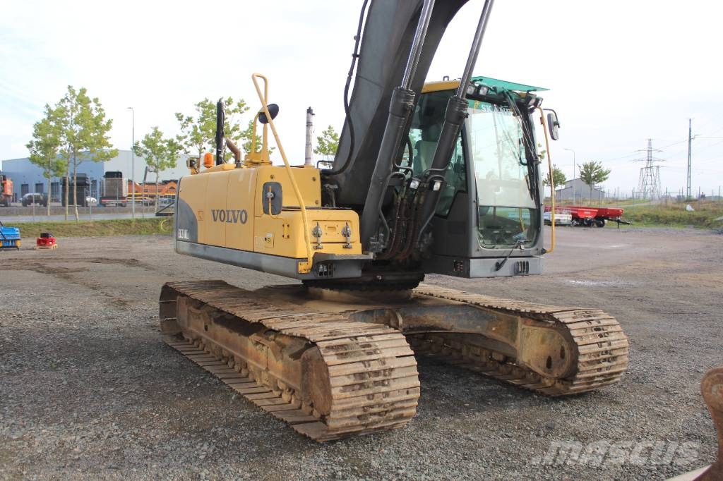 Volvo EC 210 C L Roomikekskavaatorid