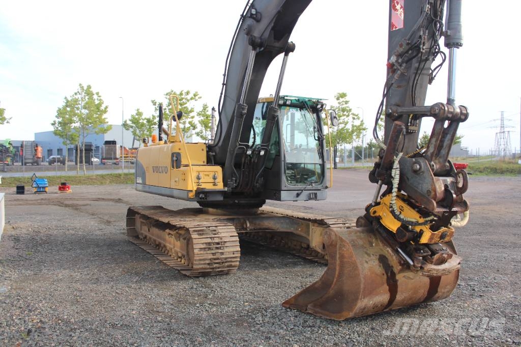 Volvo EC 210 C L Roomikekskavaatorid