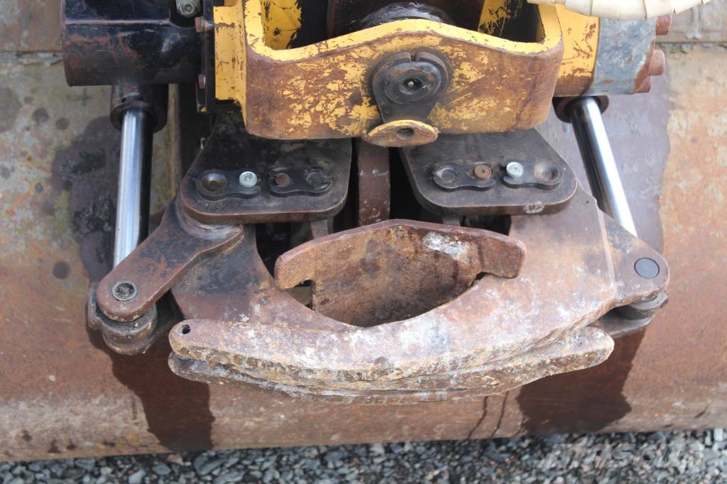 Volvo EC 210 C L Roomikekskavaatorid