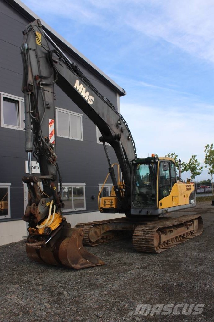 Volvo EC 210 C L Roomikekskavaatorid