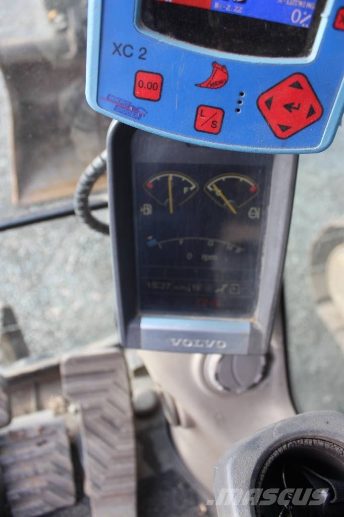 Volvo EC 210 C L Roomikekskavaatorid
