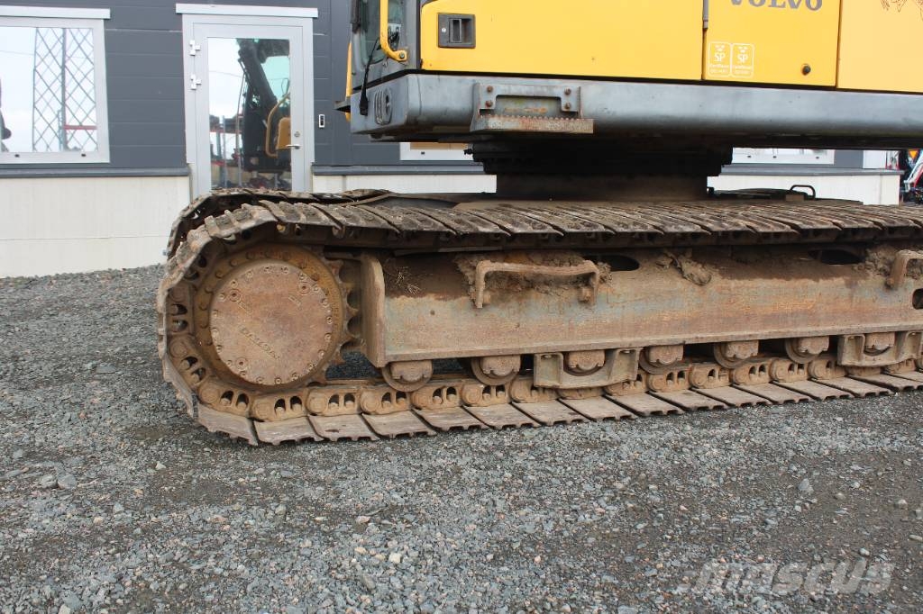 Volvo EC 210 C L Roomikekskavaatorid
