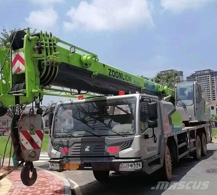 Zoomlion ZCC 3000 H 全地面起重机︳移动式起重机