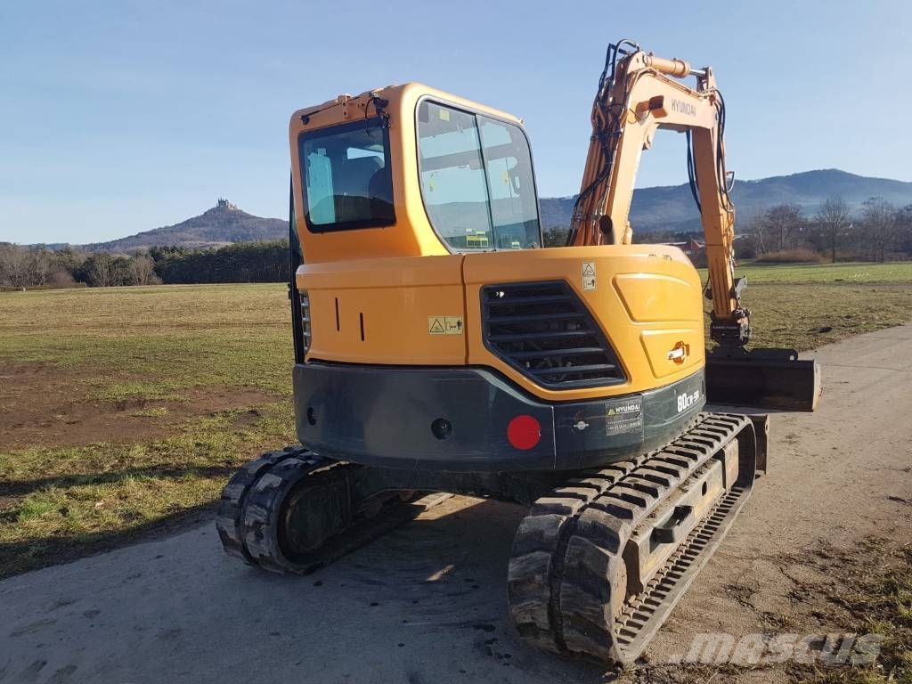 Hyundai R80 CR 9A Midi bageri 7t – 12t